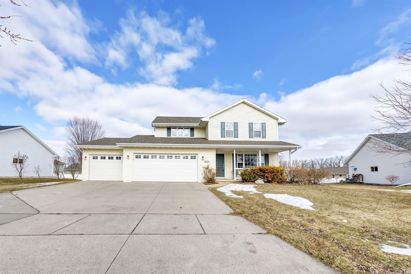 2080 Higgins Hill, De Pere, WI 54115-1686