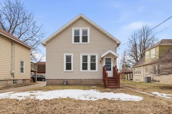 1125 Winnebago Ave, Oshkosh, WI 54901