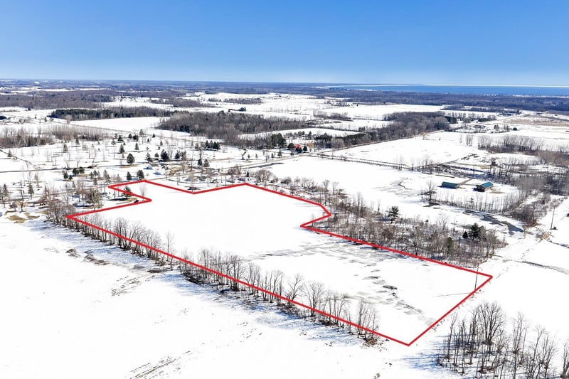 Logtown Rd #A, Oconto, WI 54153