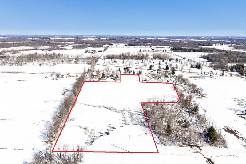Logtown Rd #A, Oconto, WI 54153