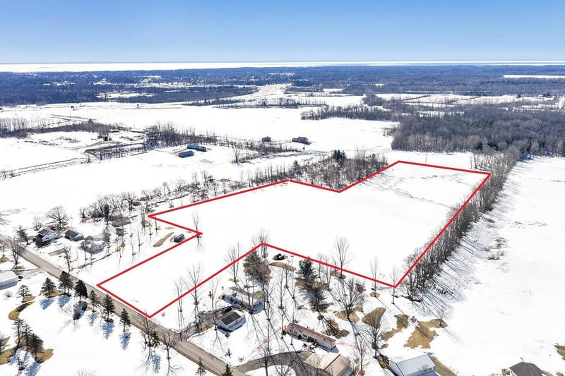 Logtown Rd #A, Oconto, WI 54153