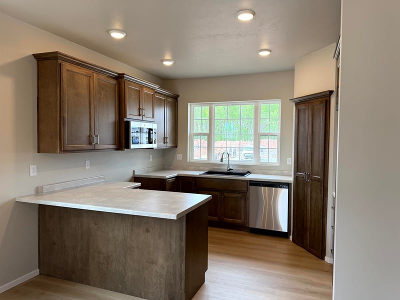 940 Enclave Ct, De Pere, WI 54115