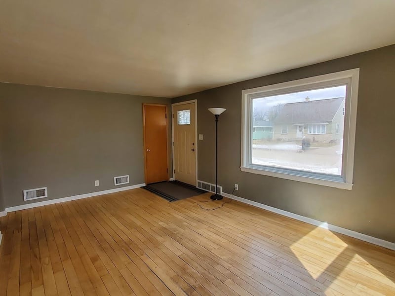 1405 Walden Ave, Appleton, WI 54915