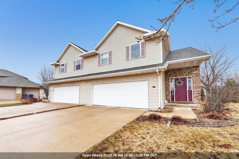 715 Edge Point Ct #2, De Pere, WI 54115