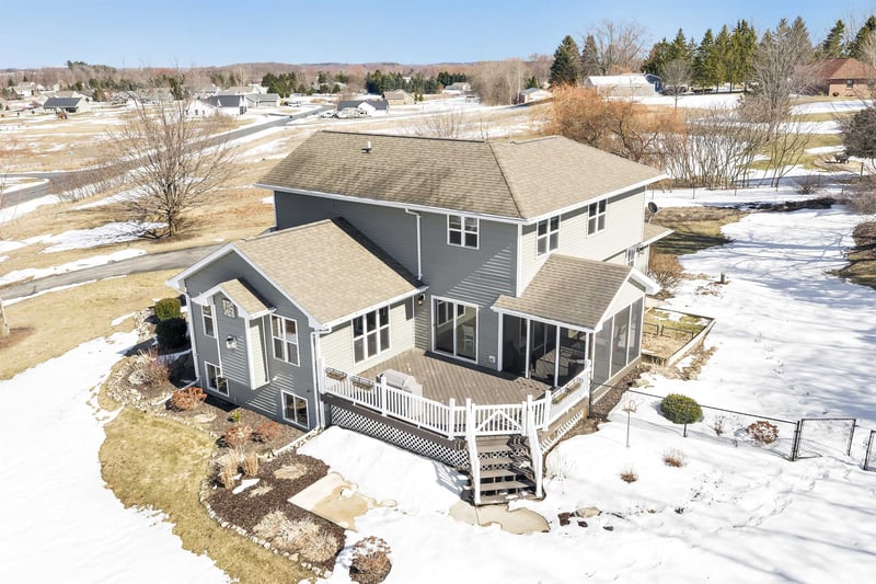 W7297 Wild Turkey Ln, Shiocton, WI 54170