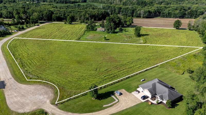 Trails Nook Ln #3, Lena, WI 54139