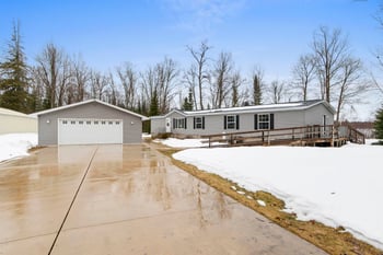 17560 Bass Point Ln, Townsend, WI 54175