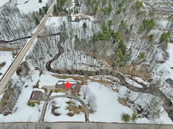 5454 Norway Dr, Pulaski, WI 54162-8929