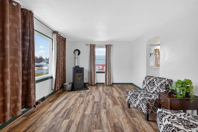 117 Cherry St, Hortonville, WI 54944-9405