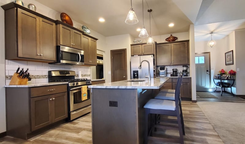 N1842 Schroeder Farm Dr, Greenville, WI 54942-8316
