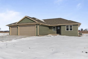 378 Pauls Pl, Oshkosh, WI 54904-6513