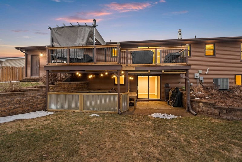 543 Delwiche Rd, Green Bay, WI 54302-3112