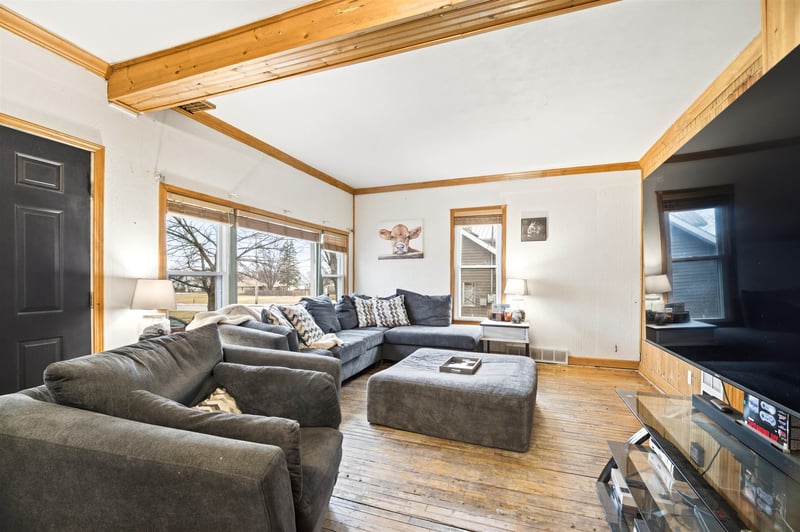 418 Hancock St, New London, WI 54961