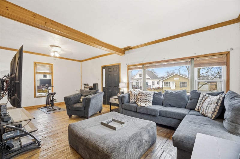 418 Hancock St, New London, WI 54961