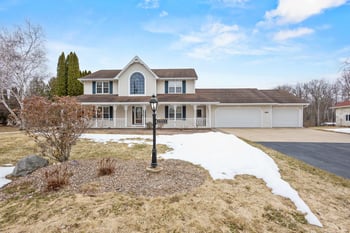 2443 Ravine Ct, Green Bay, WI 54313
