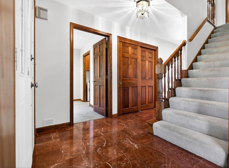 951 Foxmoor Ln, Appleton, WI 54911