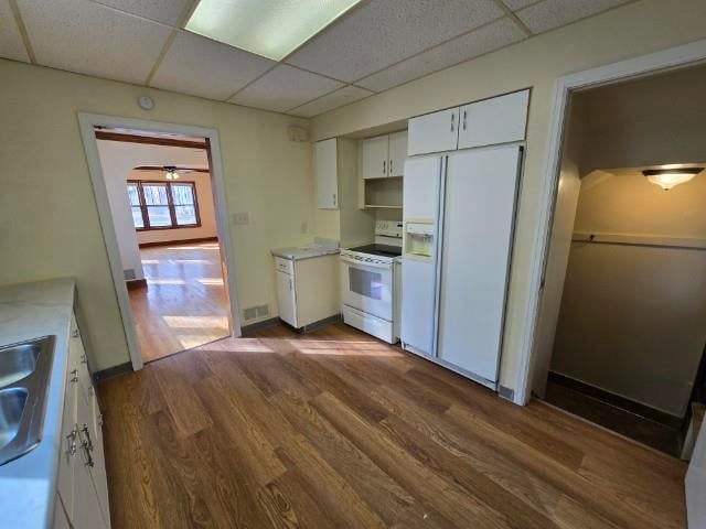 217 Center St, Shawano, WI 54166-2409
