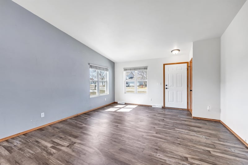 430 Steno Trl, Pulaski, WI 54162