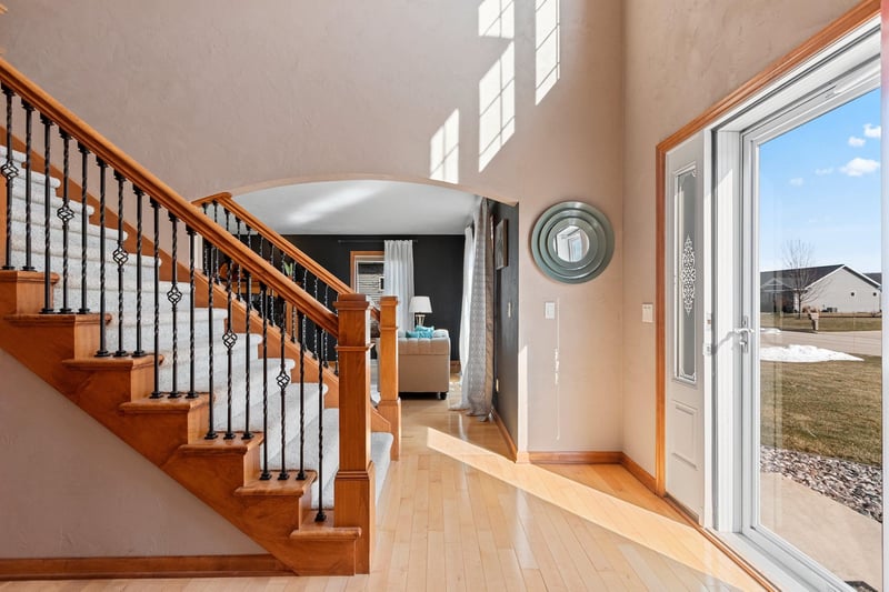 W5054 Birchwood Dr, Sherwood, WI 54169-9506