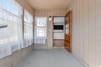 1016 Otter Ave, Oshkosh, WI 54901