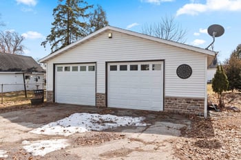 1105 Dousman St, Green Bay, WI 54303-3005