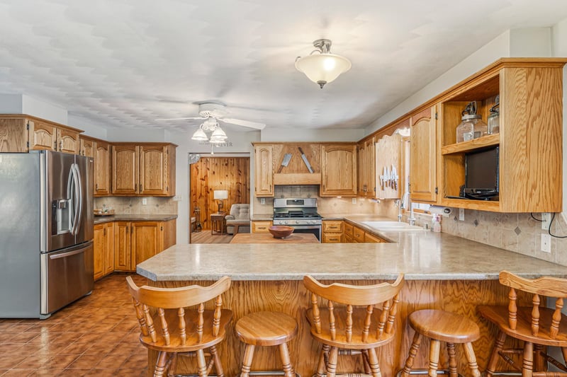 N1212 Clune Rd, Kaukauna, WI 54130