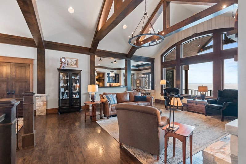 5229 Edgewater Beach Rd, Green Bay, WI 54311