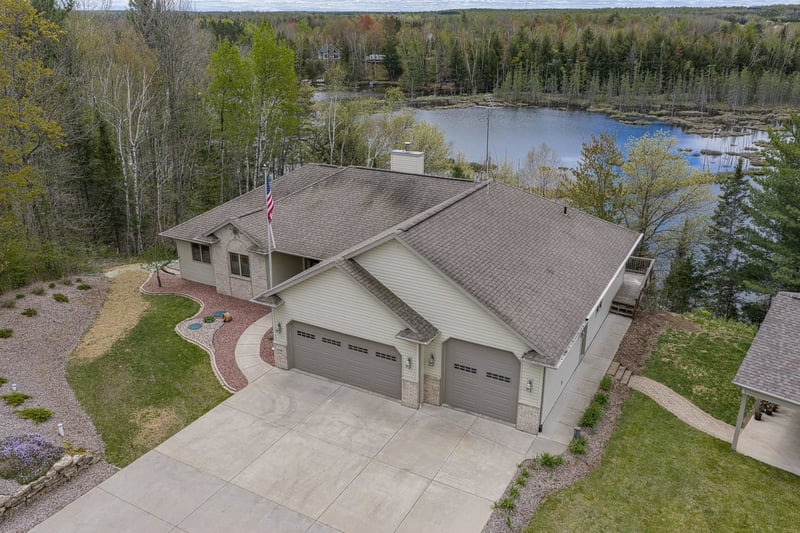 16781 Forest Hill Dr, Townsend, WI 54175