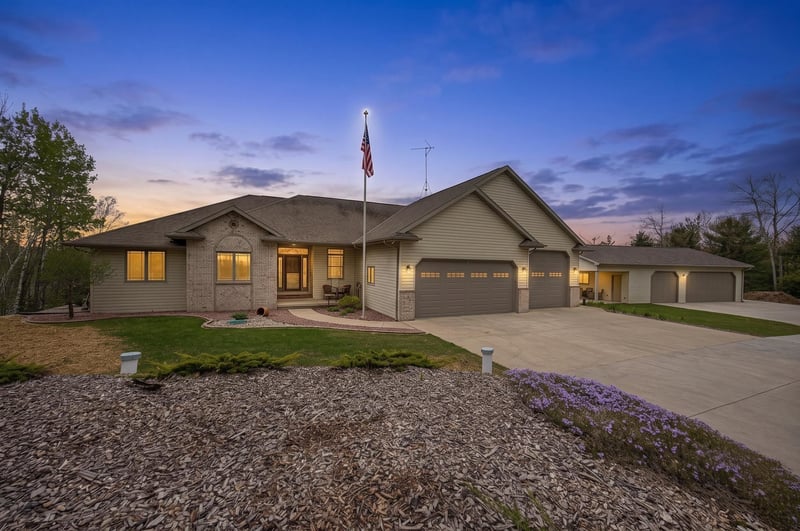 16781 Forest Hill Dr, Townsend, WI 54175