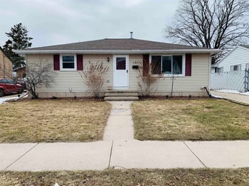 901 Park St, Green Bay, WI 54303-4142