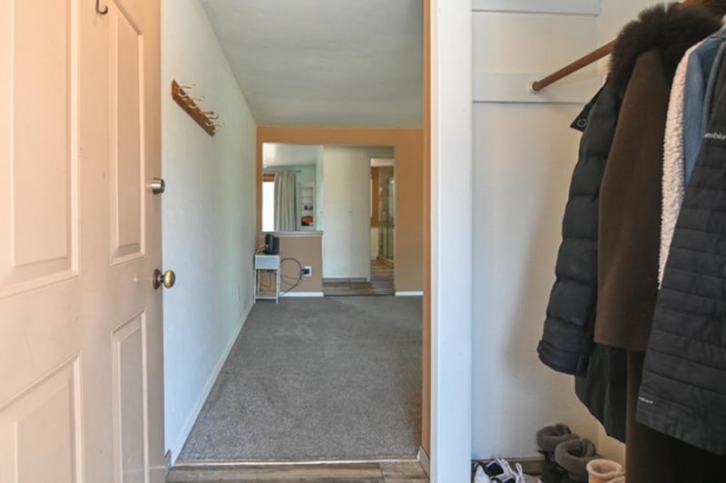 1024 Edgewood Dr, Green Bay, WI 54311