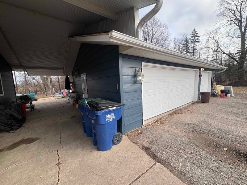 W8166 Belle Plaine Ave, Shawano, WI 54166