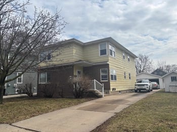 919 Bismarck Ave, Oshkosh, WI 54902