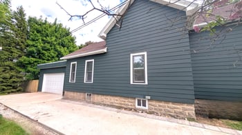 2316 Oregon St, Oshkosh, WI 54902