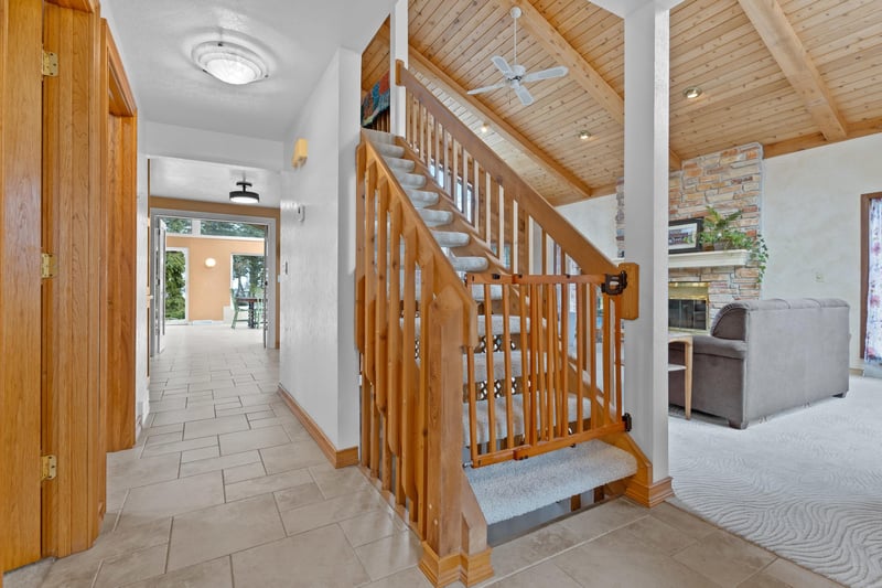 209 Trillium Cir, Green Bay, WI 54313