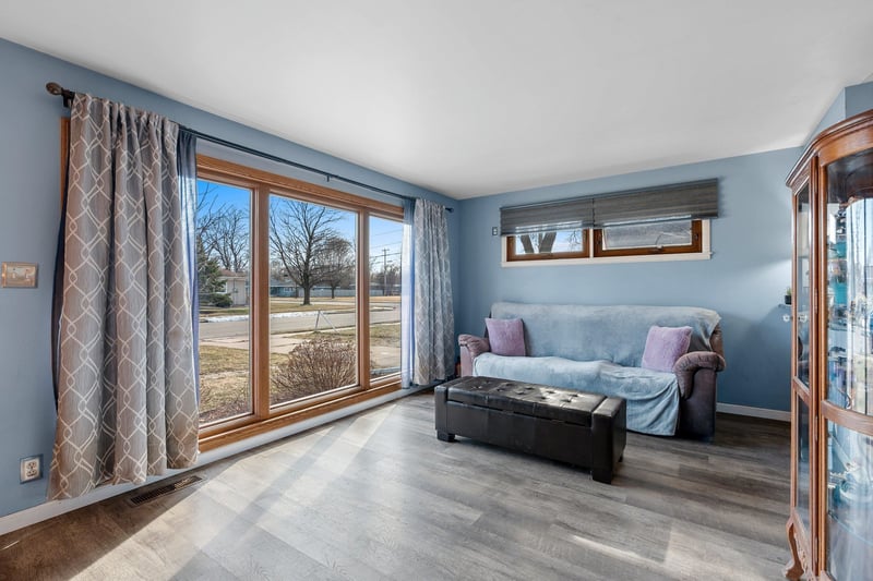 823 Jean St, Neenah, WI 54956