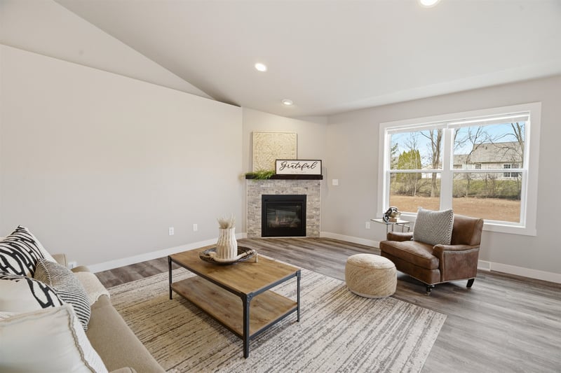 W7077 Jaclyn Ln, Greenville, WI 54942