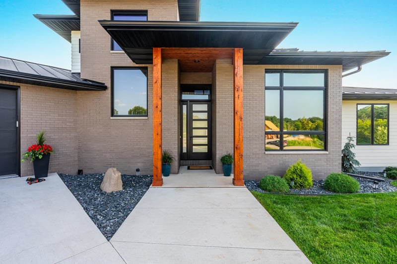 W8251 Hackberry Hills Rd, Hortonville, WI 54944-9136