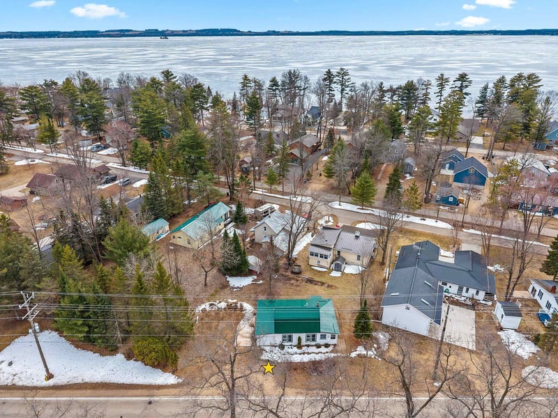 W5851 Lake Dr, Shawano, WI 54166