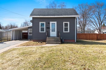 1175 9th St, Green Bay, WI 54304-3254