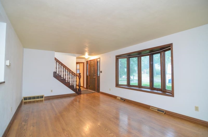 1321 Wiesner St, Green Bay, WI 54304-2825