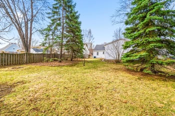 344 Coolidge St, Green Bay, WI 54301-1618