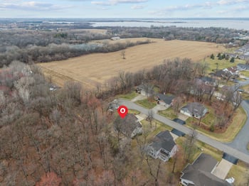 4231 Westview Ln, Oshkosh, WI 54904