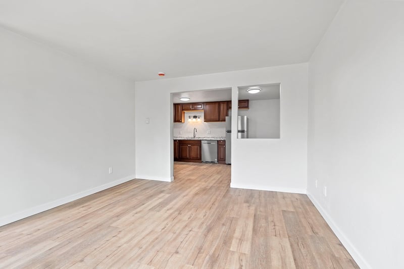 2130 Elmview Dr #B, Ashwaubenon, WI 54304