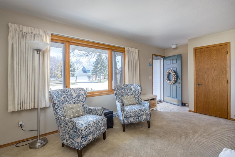 2435 Kaitlynn Ct, Oshkosh, WI 54901-0708