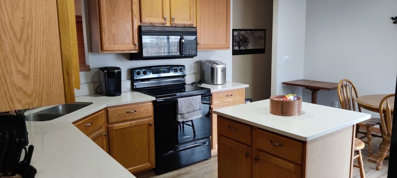 3225 Blueberry Ln, Appleton, WI 54915