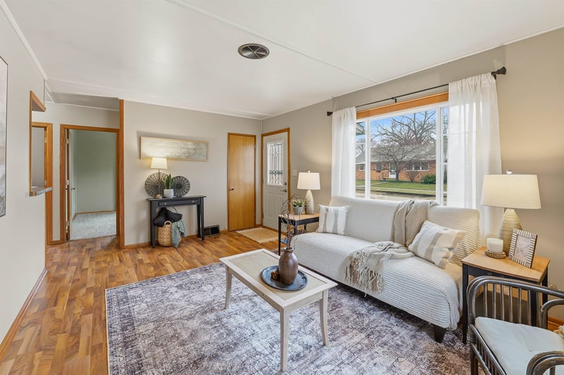 149 23rd Ave, Oshkosh, WI 54902