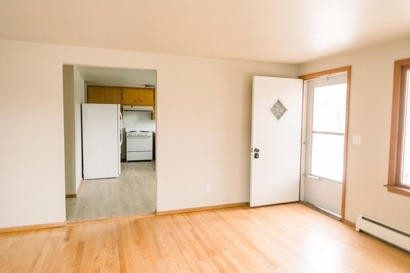 1457 Bond St, Green Bay, WI 54303