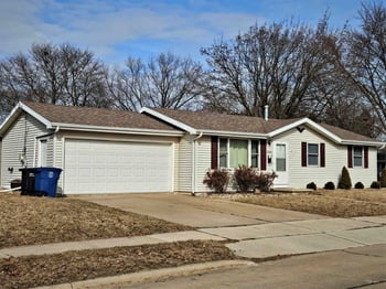 1706 Winchester Ave, Oshkosh, WI 54901