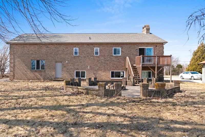 2646 Bay Settlement Rd, Green Bay, WI 54311